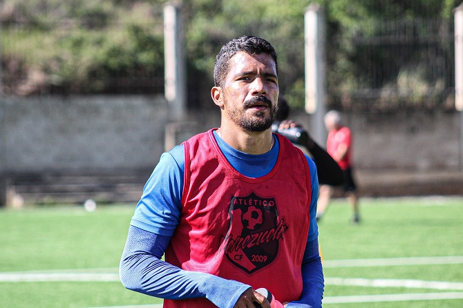 1._Carlos_Lujano.jpg
