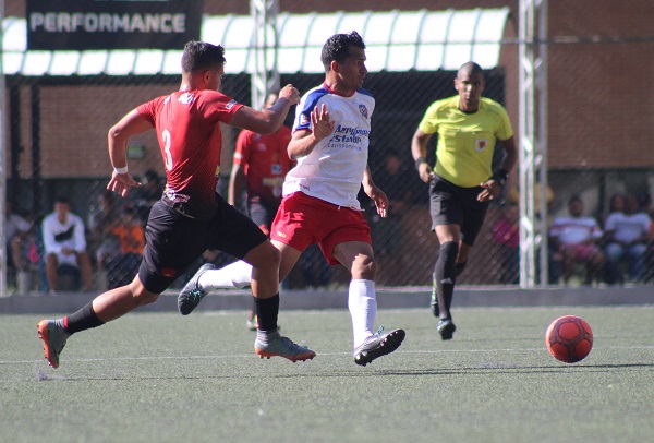 Yefry-Reyes-Reserva-Vs-CFC-1.jpg
